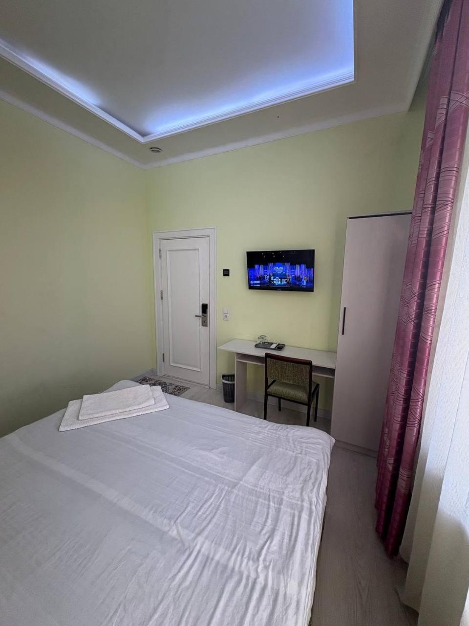 Tashkent Hotel Parvoz Esterno foto