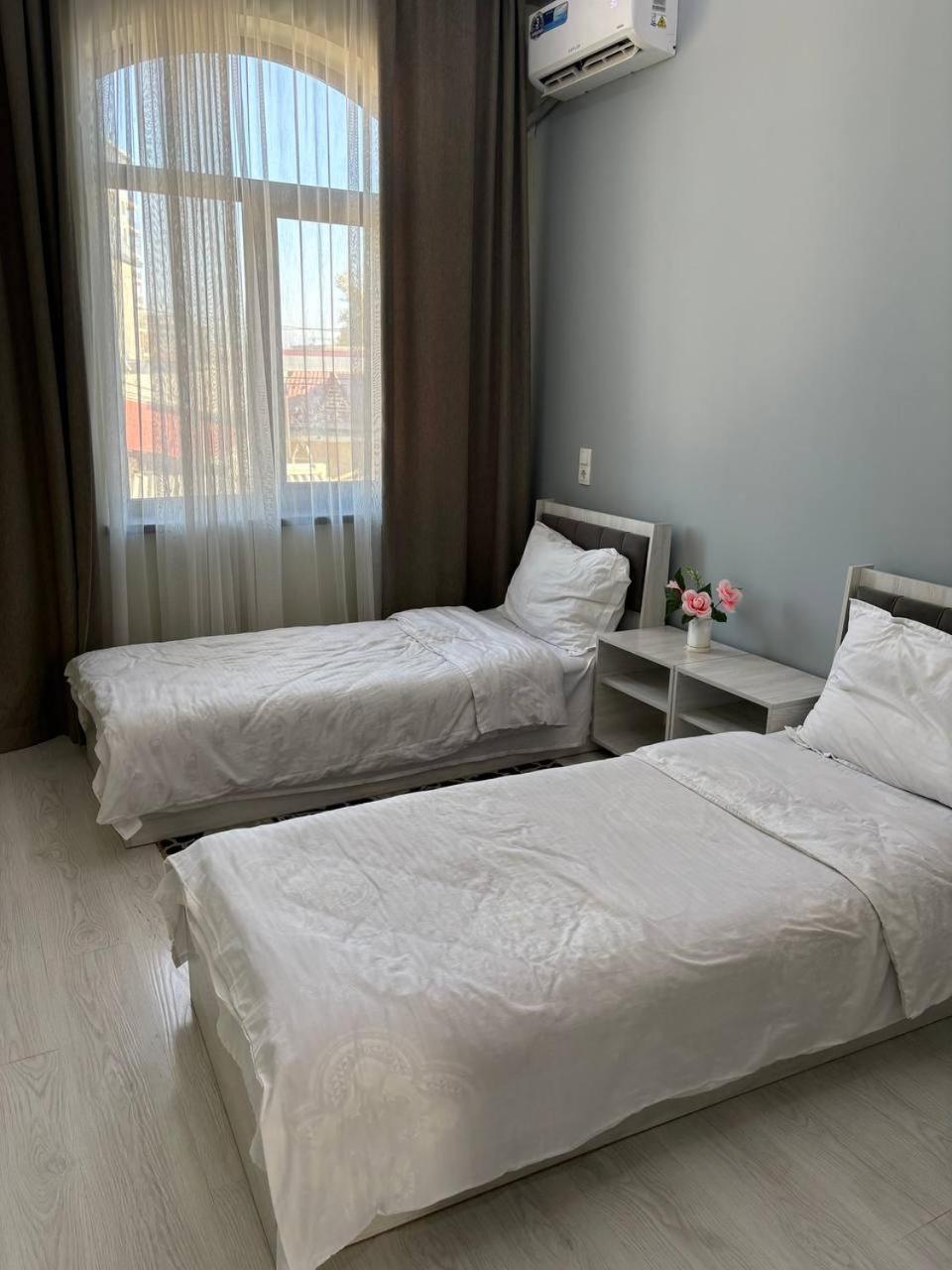 Tashkent Hotel Parvoz Esterno foto